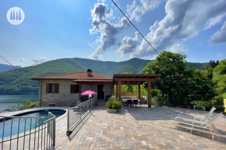 Casa Casola in Lunigiana