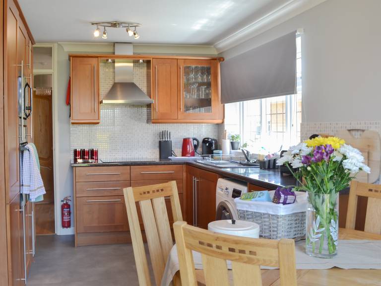 Children-friendly cottage with garden & barbecue | River view | Pets allowed — photo 5