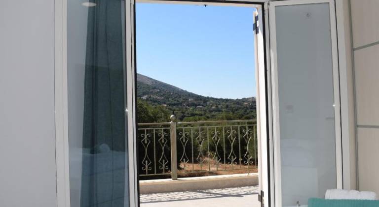 Nice rental apartment with terrace | Dogs allowed — photo 4