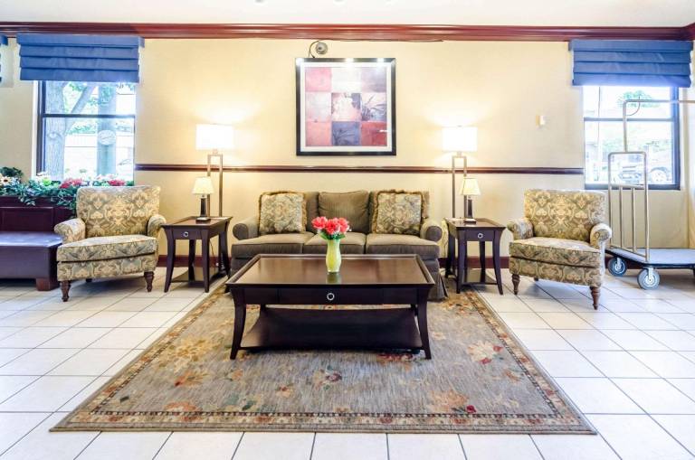 Quality Inn Lynchburg near University — photo 2