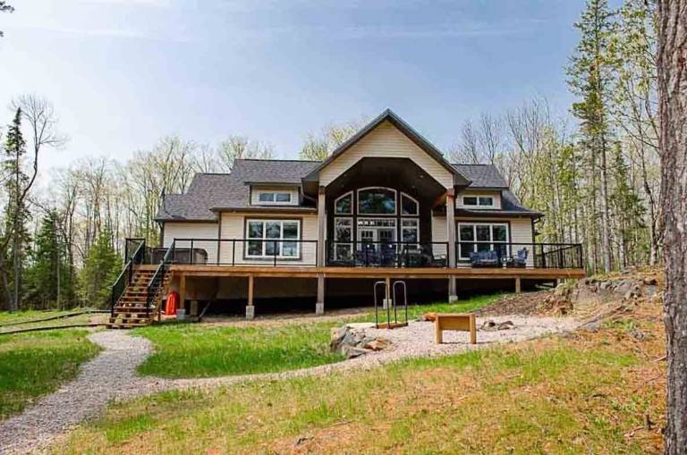 Cabin Bancroft