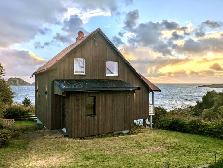 Ferienhaus  Reine