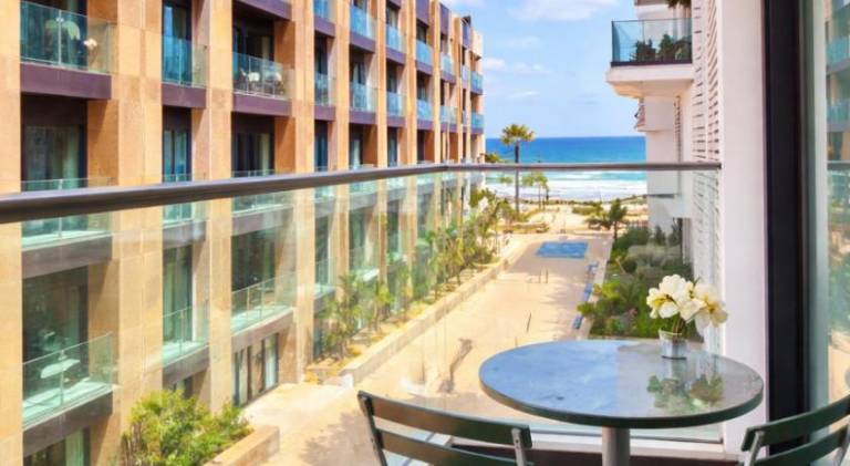 Luxury Apartment 100m from the Beach Anfa Place in Casablanca