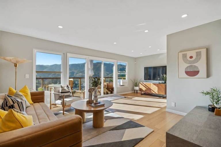 House  Pacifica
