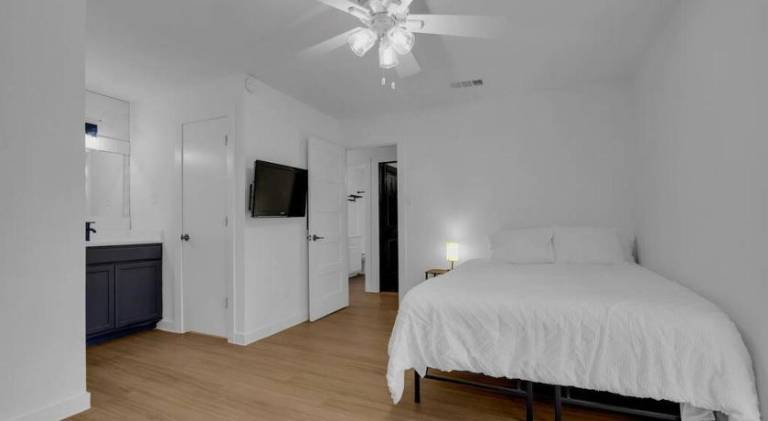 Rental apartment with pool | Pet-friendly — photo 2