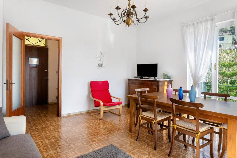 Apartment 'Il Noce - Vicino Chiavari' with Mountain View, Private Garden and Air Conditioning — photo 5