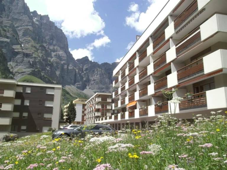 Ferienwohnung in Leukerbad für max. 2 Personen Ferienwohnung in Leukerbad für max. 2 Personen