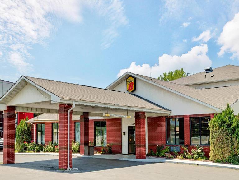 Super 8 By Wyndham S Jordan/Sandy/Slc Area in South Jordan, UT