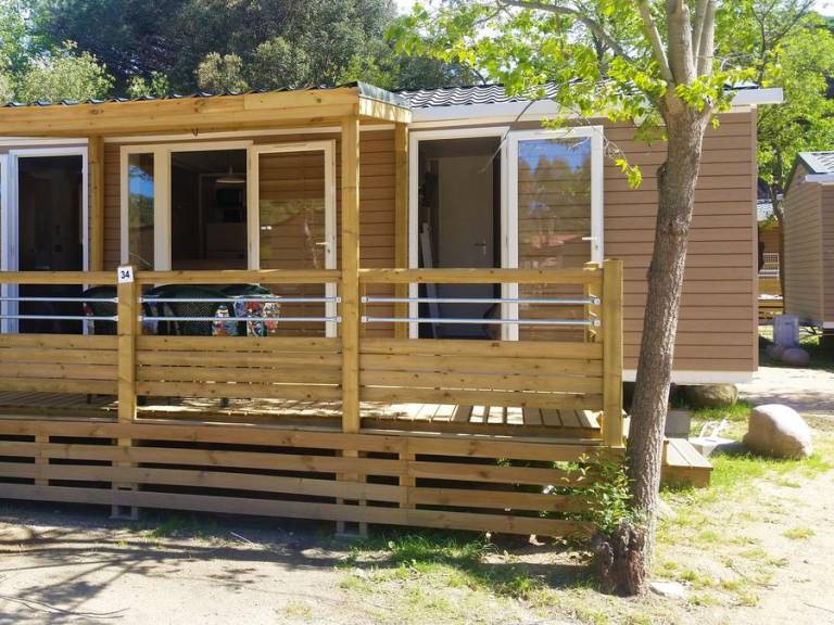 Family-friendly mobile home with heated pool & terrace | Next to the beach | Dogs allowed — photo 4