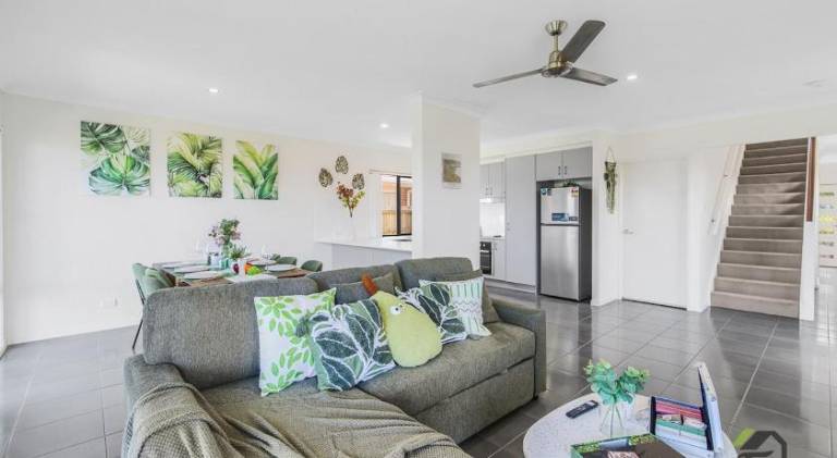 House Sanctuary Cove