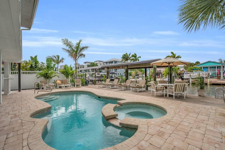 House  Fort Myers Beach
