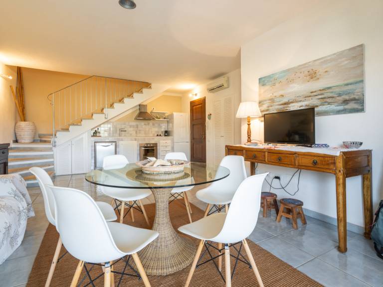 Ferienwohnung in Villasimius, Campulongu für max. 4 Personen Ferienwohnung in Villasimius, Campulongu für max. 4 Personen