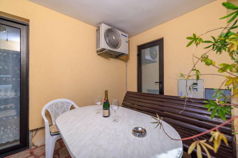 Dog-friendly apartment just 450 metres from the beach with sea views, barbecue, parking space — photo 5