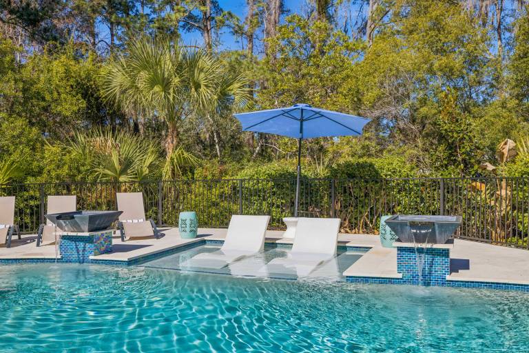 30 Plantation Dr @ Sea Pines Fantastic Pool & Spa Golf, Pickleball & Tennis — photo 3