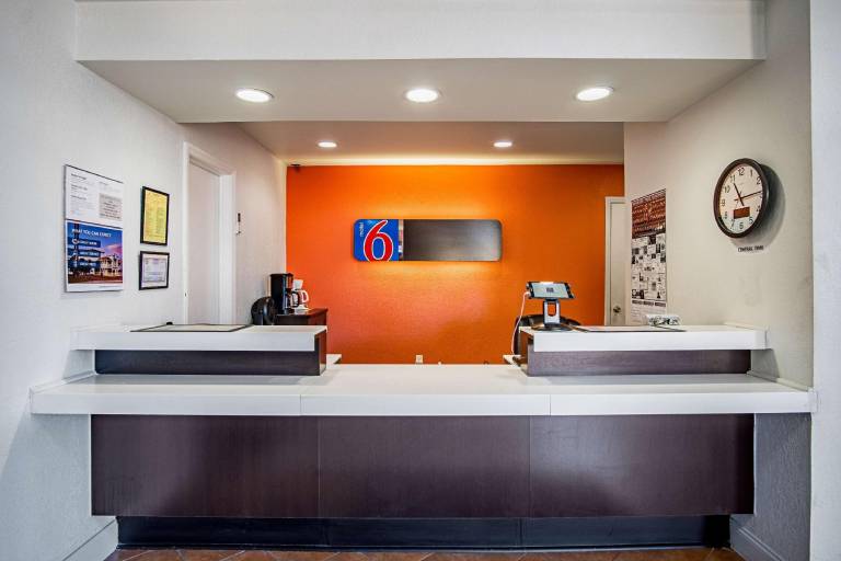 Motel 6 Manchester, TN — photo 5