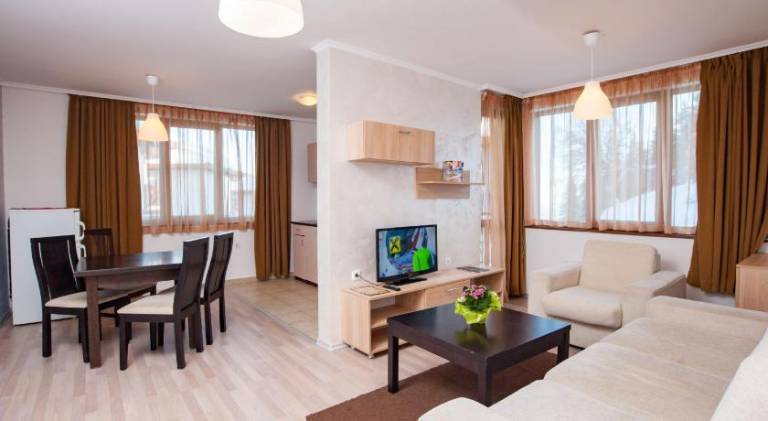 Forest Nook Aparthotel — photo 2