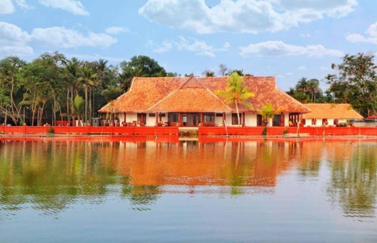 500 m&sup2; Villa
