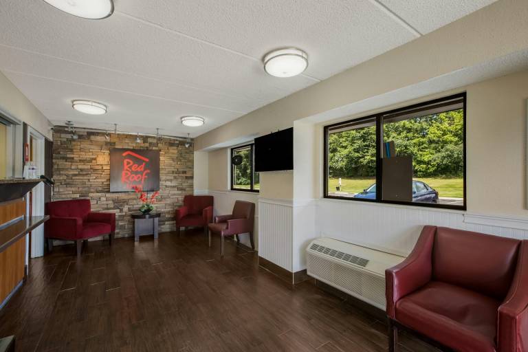 Red Roof Inn Atlanta South - Morrow — photo 4