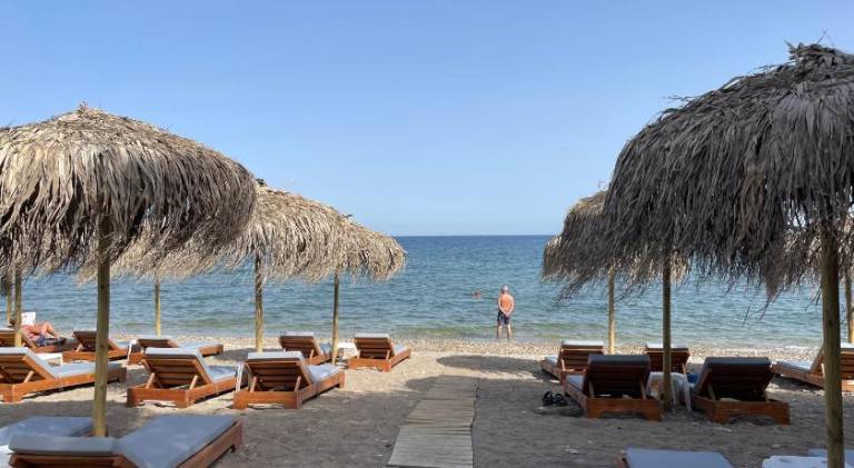 HOTEL IREON beach in Samos