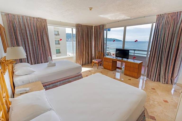 Playa Suites Acapulco in Acapulco