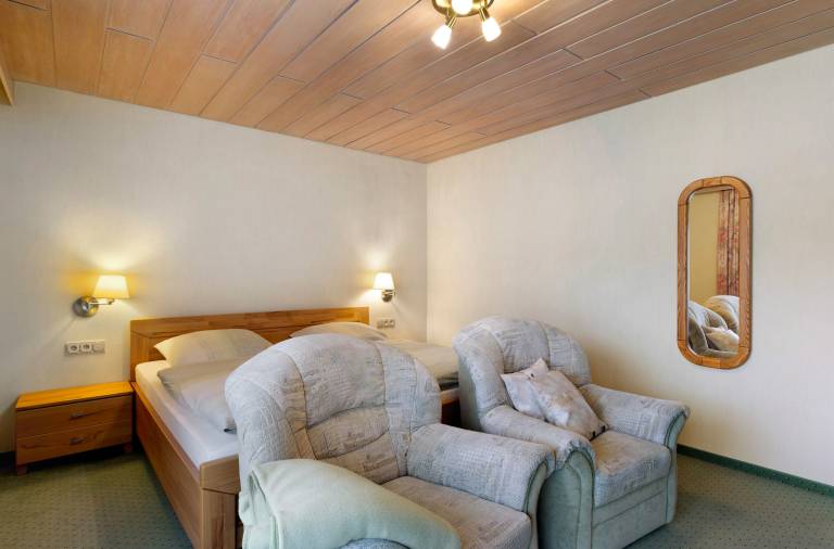 Holiday apartment with garden | Garden view — photo 3