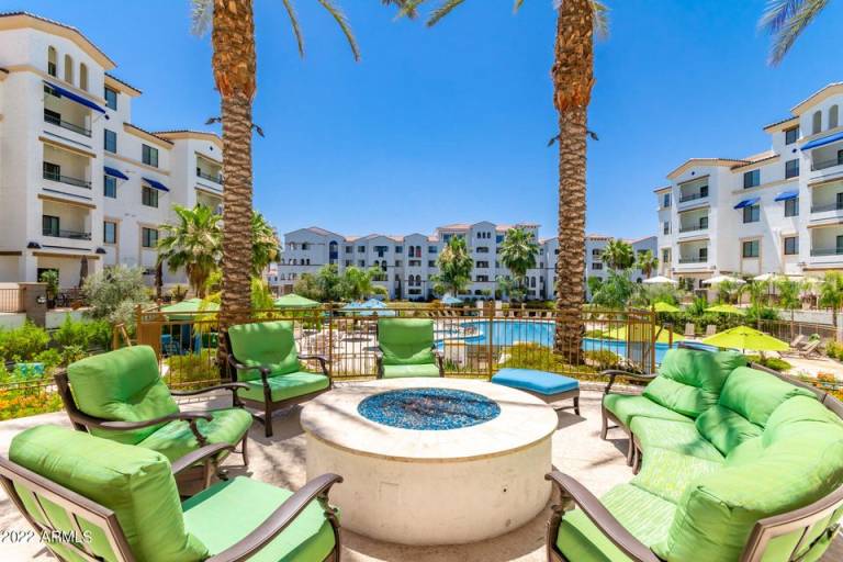 Condo  Chandler