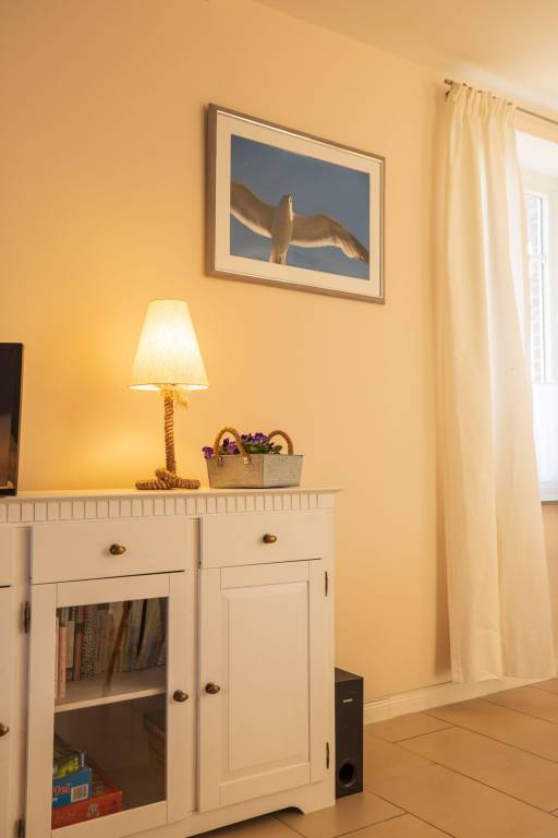 Child-friendly vacation home with yard, patio & grill | Sea view | Pet-friendly — photo 5