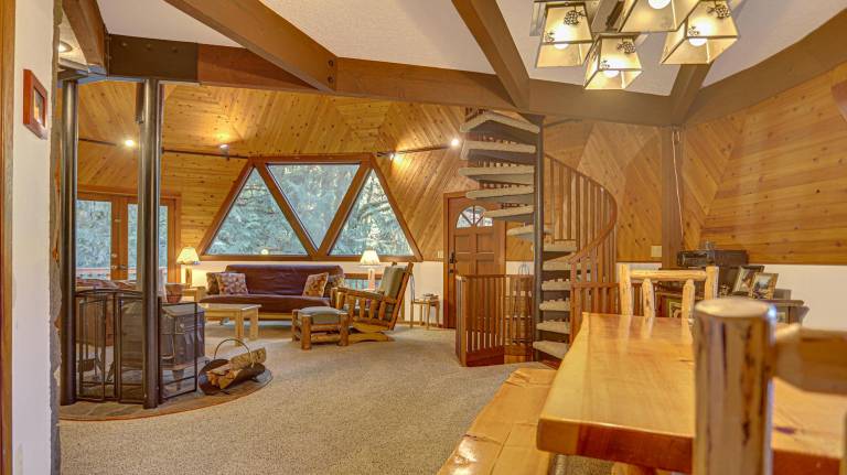 Cedar Creek Hideaway — photo 5