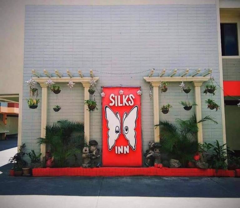 Silks Inn — photo 4