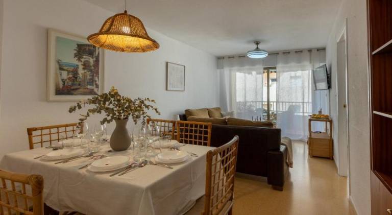 Beautiful holiday apartment with pool | Next to the beach | Dogs allowed in Almunecar
