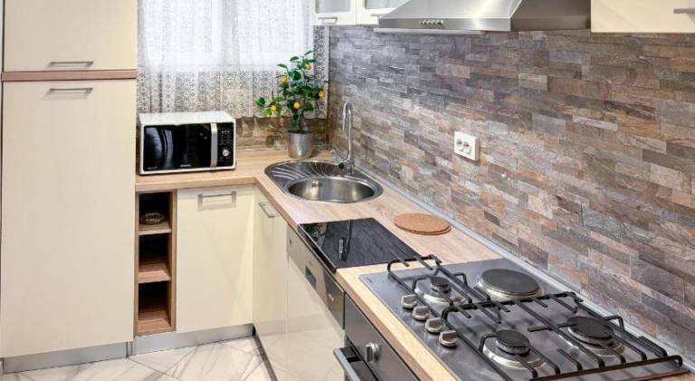 Rental apartment with 2 rooms for 4 persons — photo 3