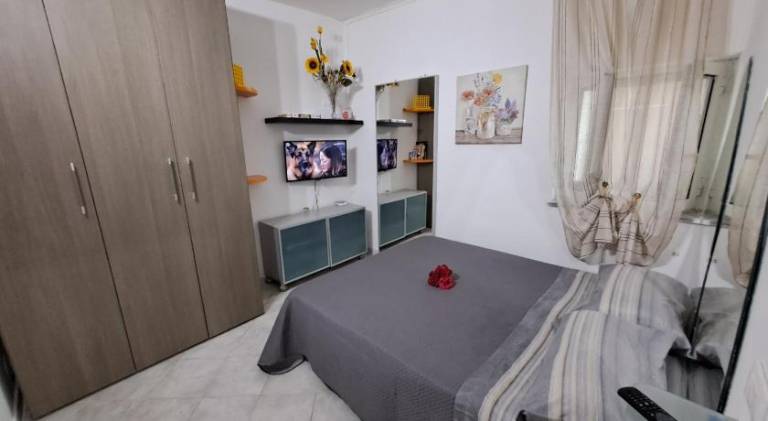 Vacation home with pool & hot tub | Pets are welcome in Civitavecchia