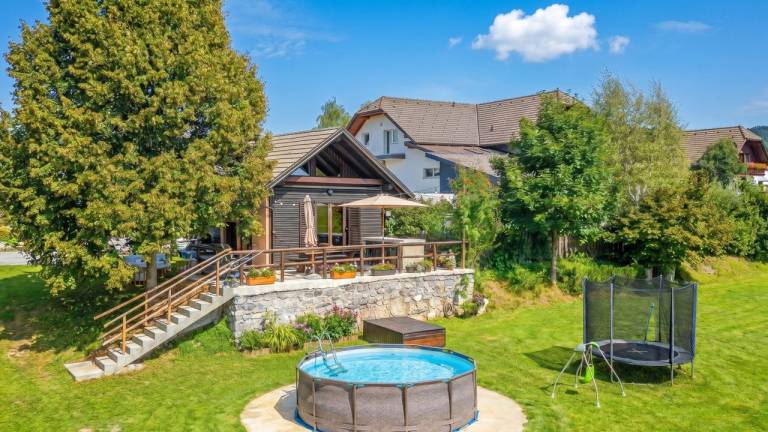 Ferienhaus Velike Bloke