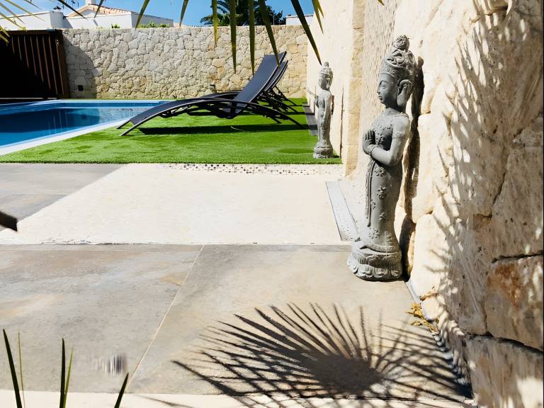 Vacation home with barbeque, terrace & fast internet | Garden view in Manacor