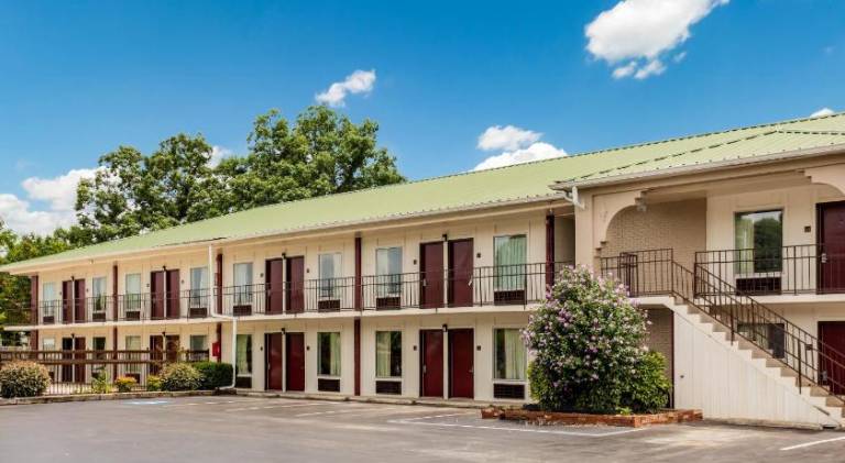 Red Roof Inn Monteagle - I-24 — photo 5