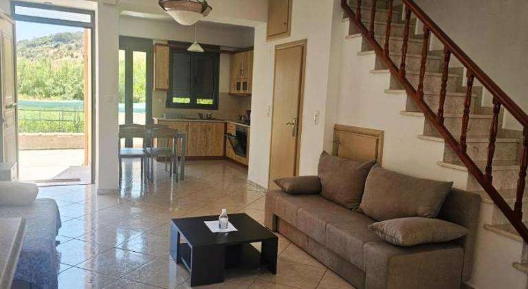 Vacation home with garden, pool & patio — photo 2