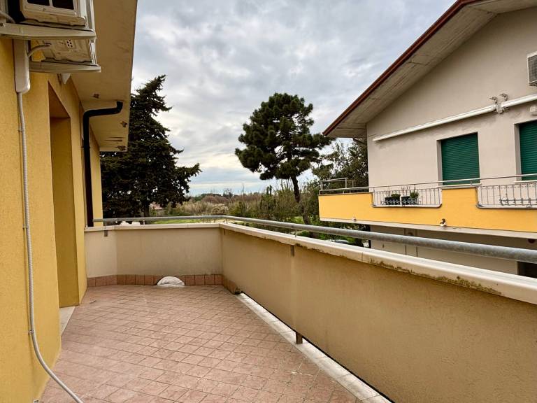 Holiday apartment with 2 rooms for 4 persons in Cesenatico