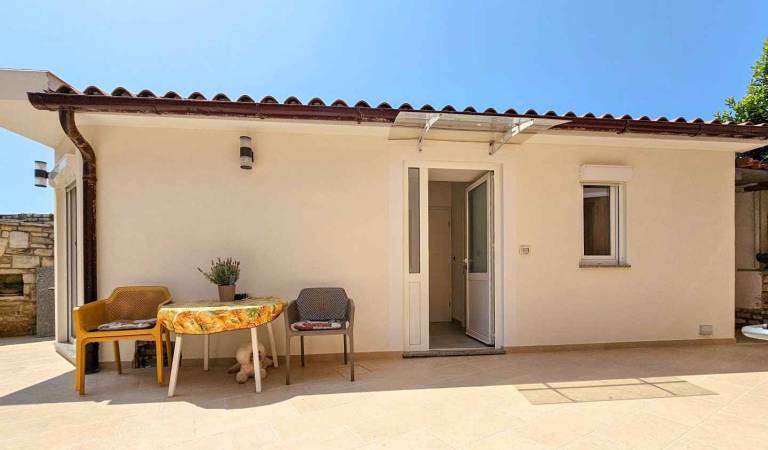 Rental apartment with terrace & BBQ | Next to the beach | Dogs allowed — photo 3
