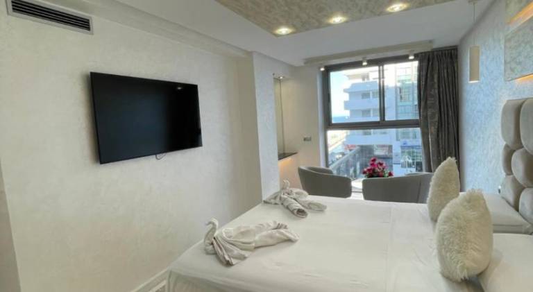 Pleasant holiday apartment with pool | Pet-friendly — photo 2
