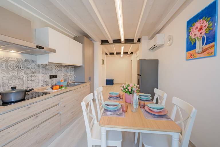 Rental apartment with 2 rooms for 4 persons — photo 2