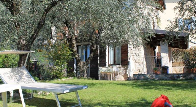 House with 2 rooms for 4 persons — photo 2