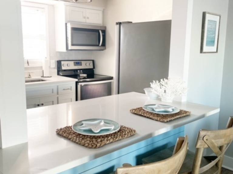 Sandpiper Cove Unit 1147 2-Bedroom/2-Bathroom With FREE Beach Service! — photo 4