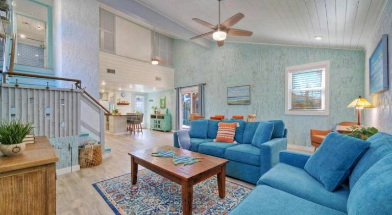 Fully equipped big vacation home with grill & pool | Close to the beach | Pet-friendly — photo 5