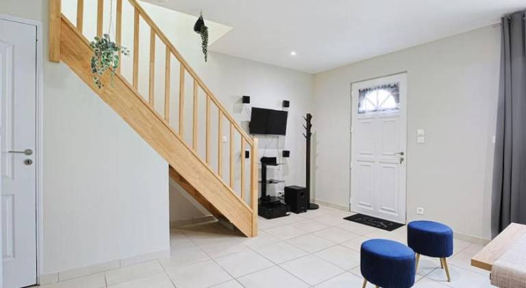 House with 2 rooms for 7 persons — photo 4
