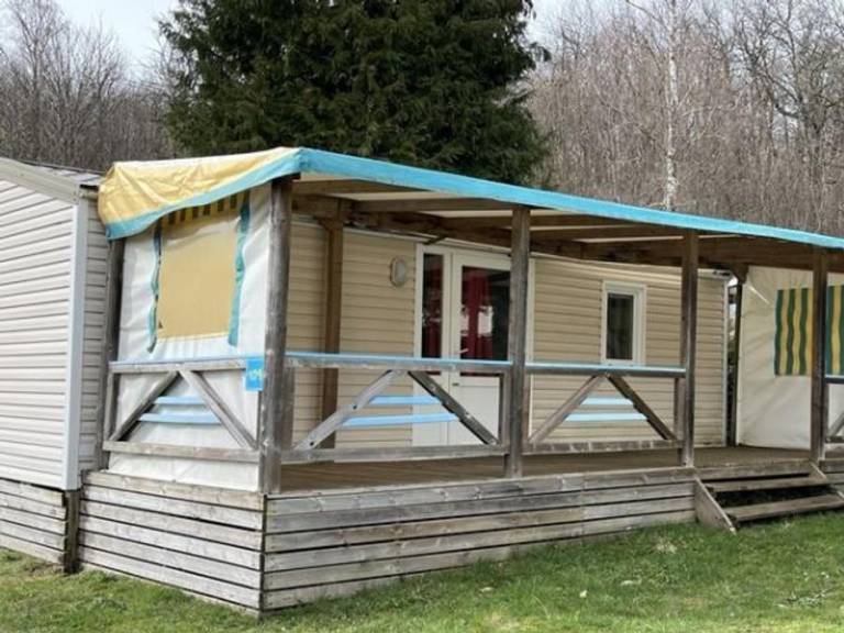 Mobile home with patio & heated pool — photo 4