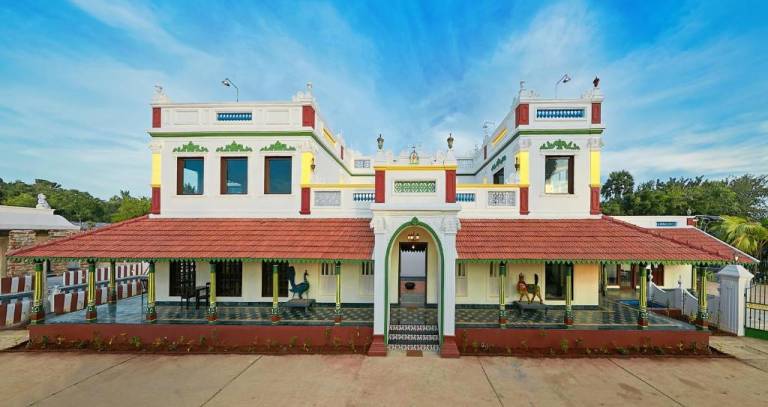Resort Mahabalipuram Beach