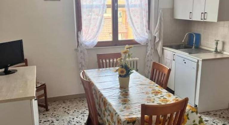 Apartment with 2 rooms for 5 persons — photo 4