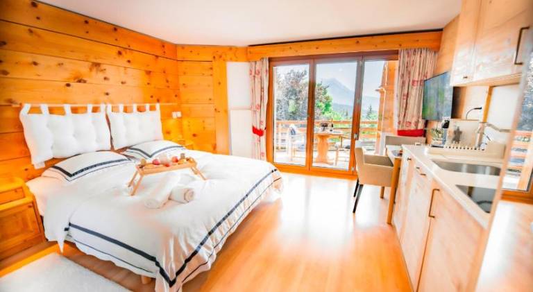 Apartment with pool in Ollon