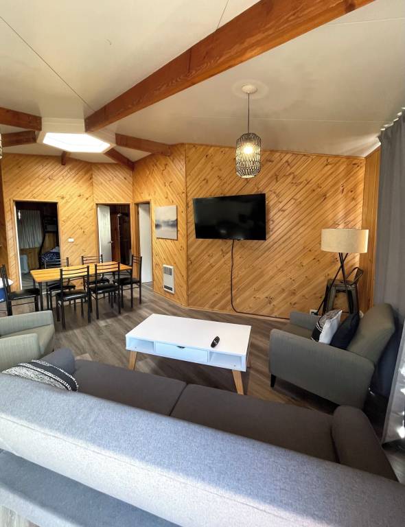 House Jindabyne