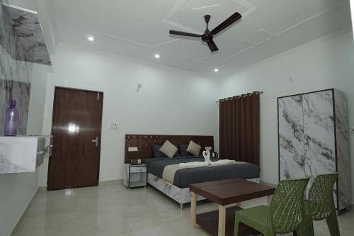 Taposthalam Sacred Retreat Hotel in Rishikesh in Rishikesh